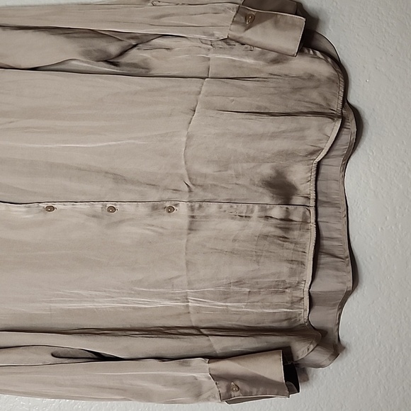 Old Navy Champagne Button Down Blouse - Picture 5 of 12